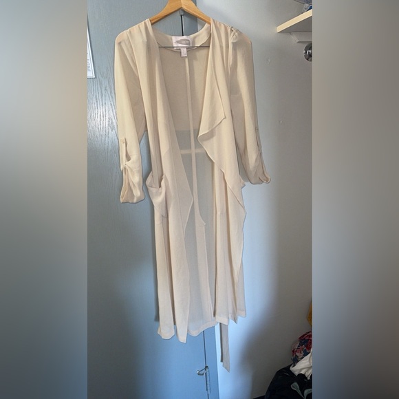Forever 21 beige belted  cardigan/robe - Picture 5 of 10